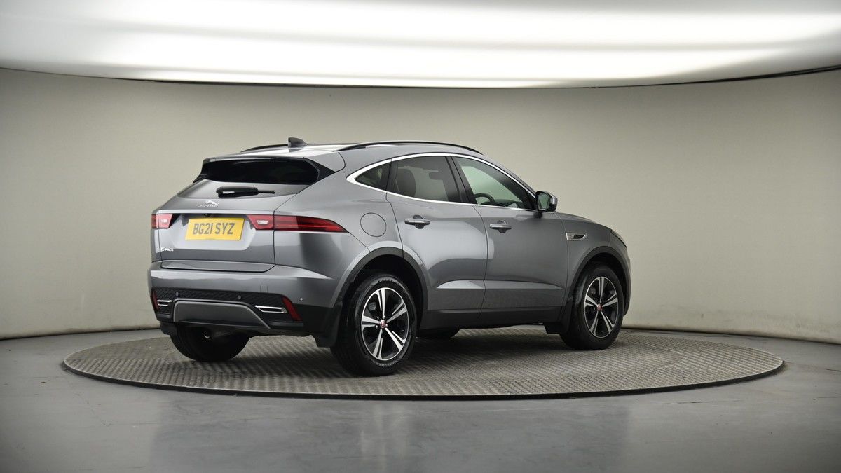 Jaguar E-PACE Image 7