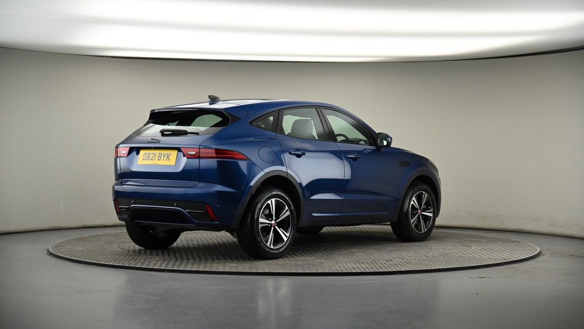 Jaguar E-PACE Image 6