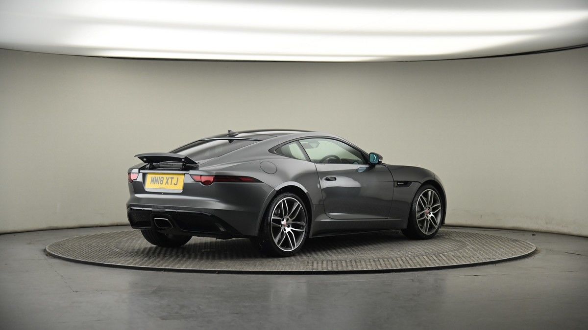 Jaguar F-Type Image 6