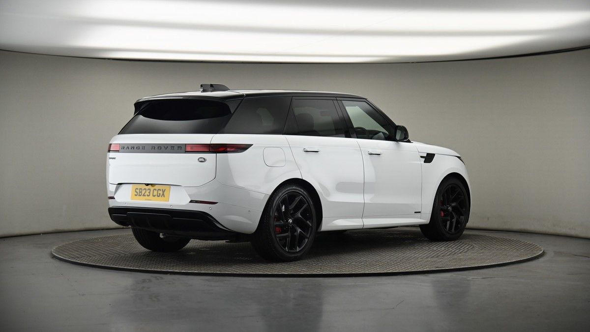 Land Rover Range Rover Sport Image 7