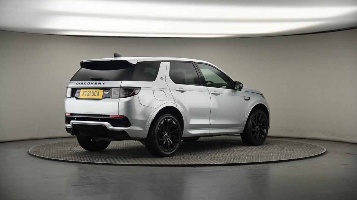 Land Rover Discovery Sport Image 7