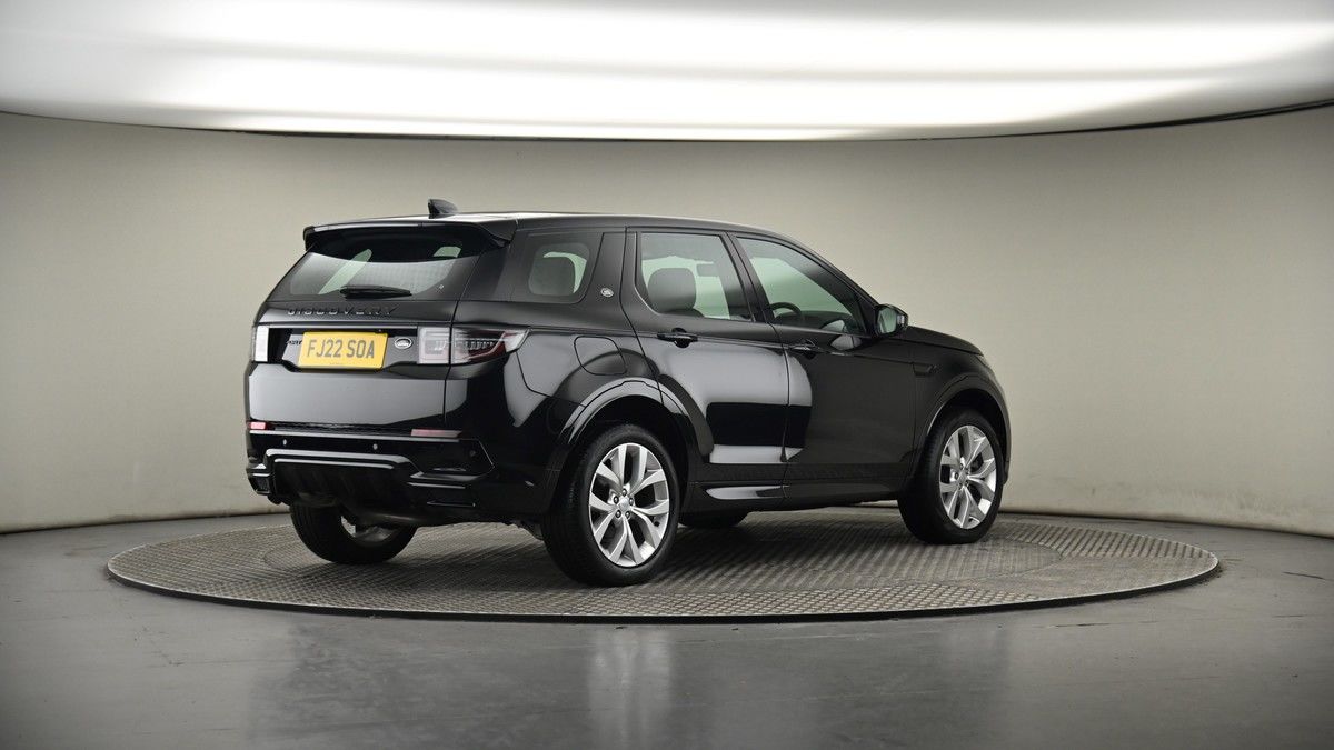 Land Rover Discovery Sport Image 7