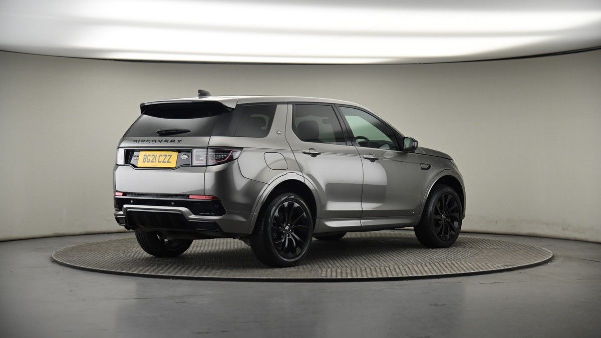 Land Rover Discovery Sport Image 7