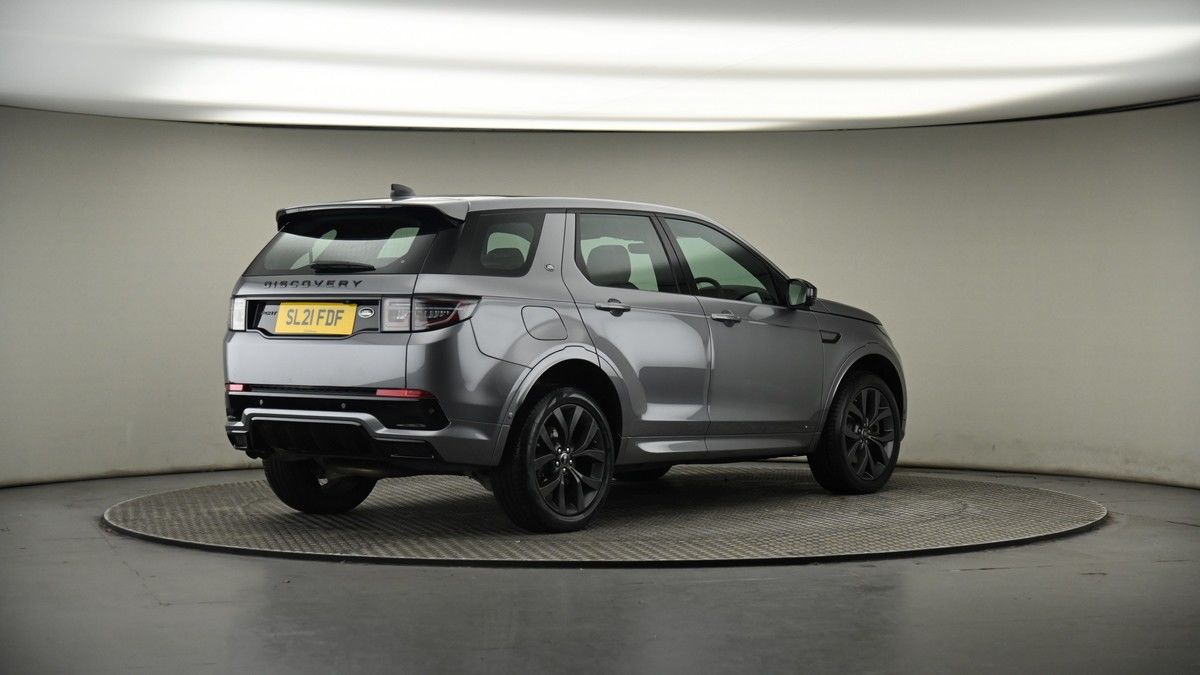 Land Rover Discovery Sport Image 7