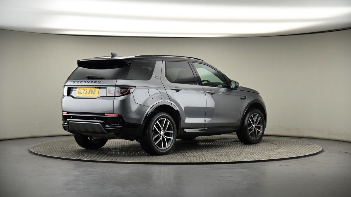 Land Rover Discovery Sport Image 7