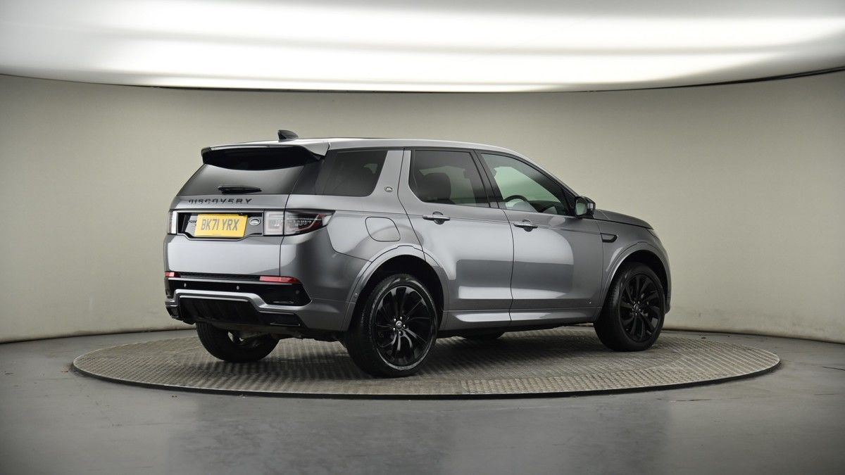 Land Rover Discovery Sport Image 7