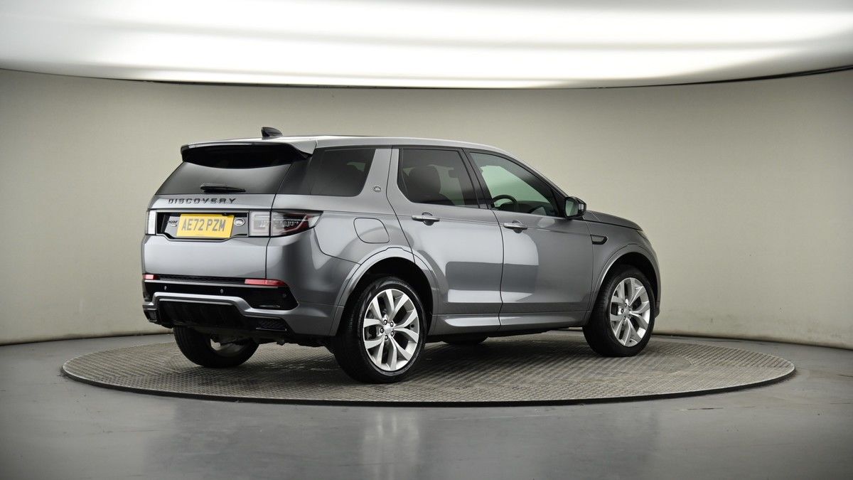 Land Rover Discovery Sport Image 7