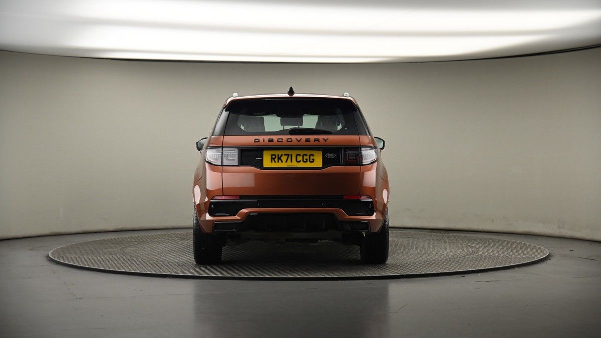 Land Rover Discovery Sport Image 17