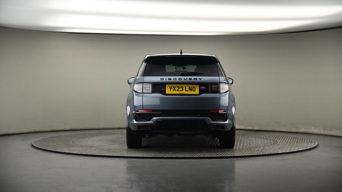 Land Rover Discovery Sport Image 17