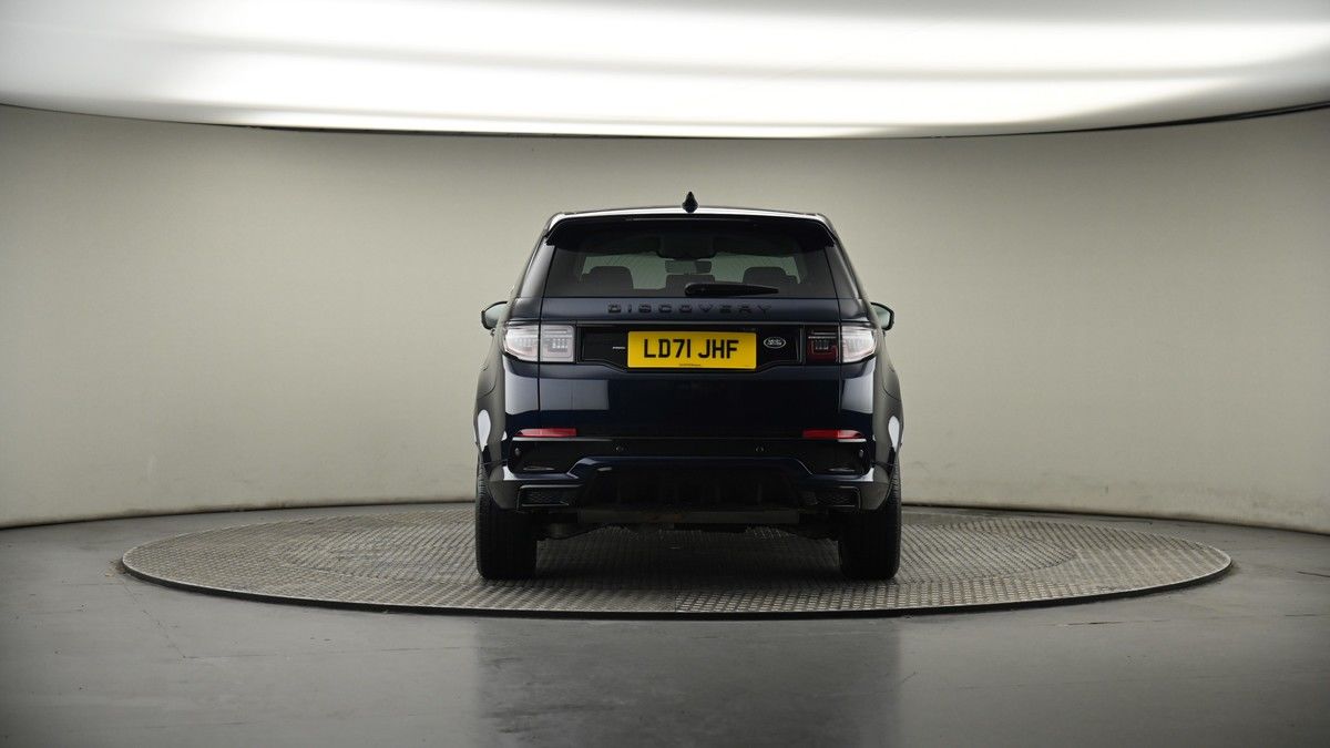 Land Rover Discovery Sport Image 17