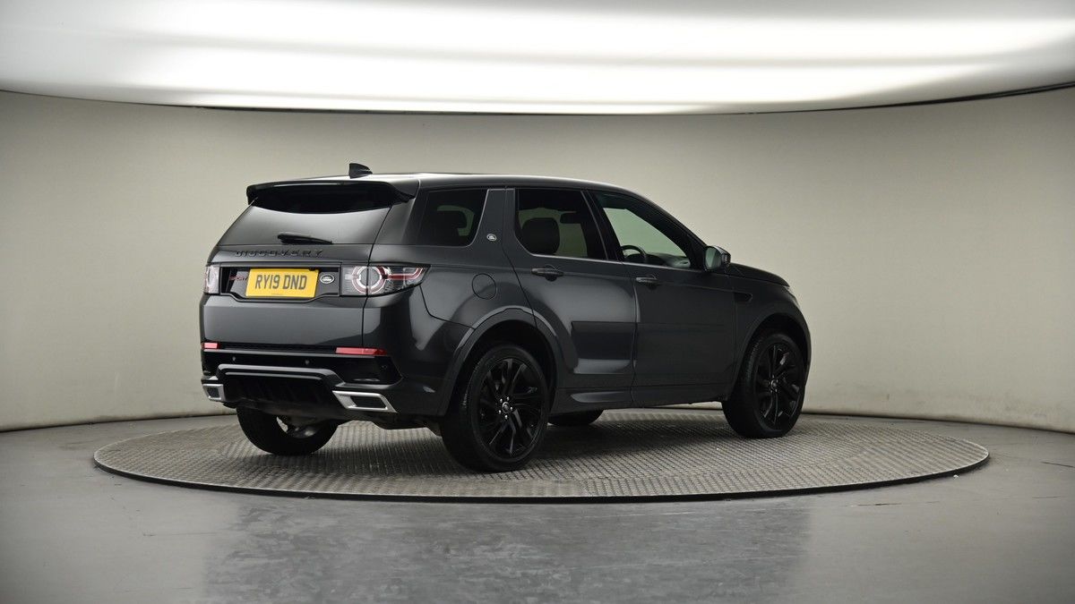 More views of Land Rover Discovery Sport