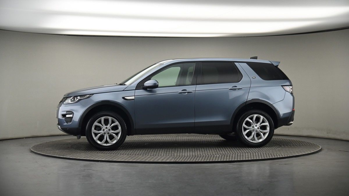 More views of Land Rover Discovery Sport