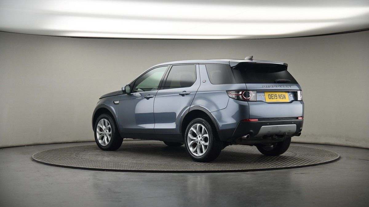 More views of Land Rover Discovery Sport