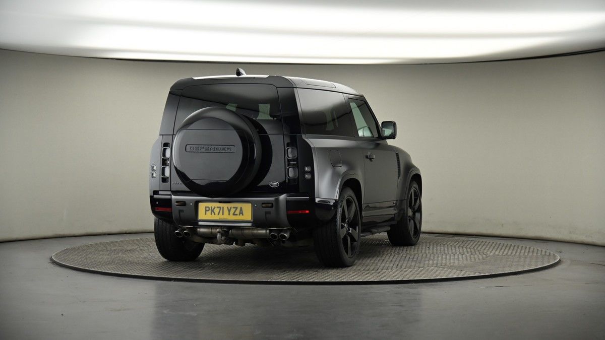 More views of Land Rover Defender 90