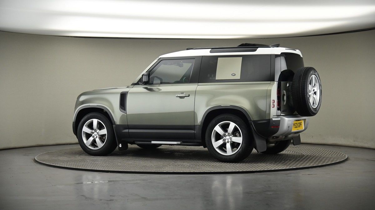 More views of Land Rover Defender 90