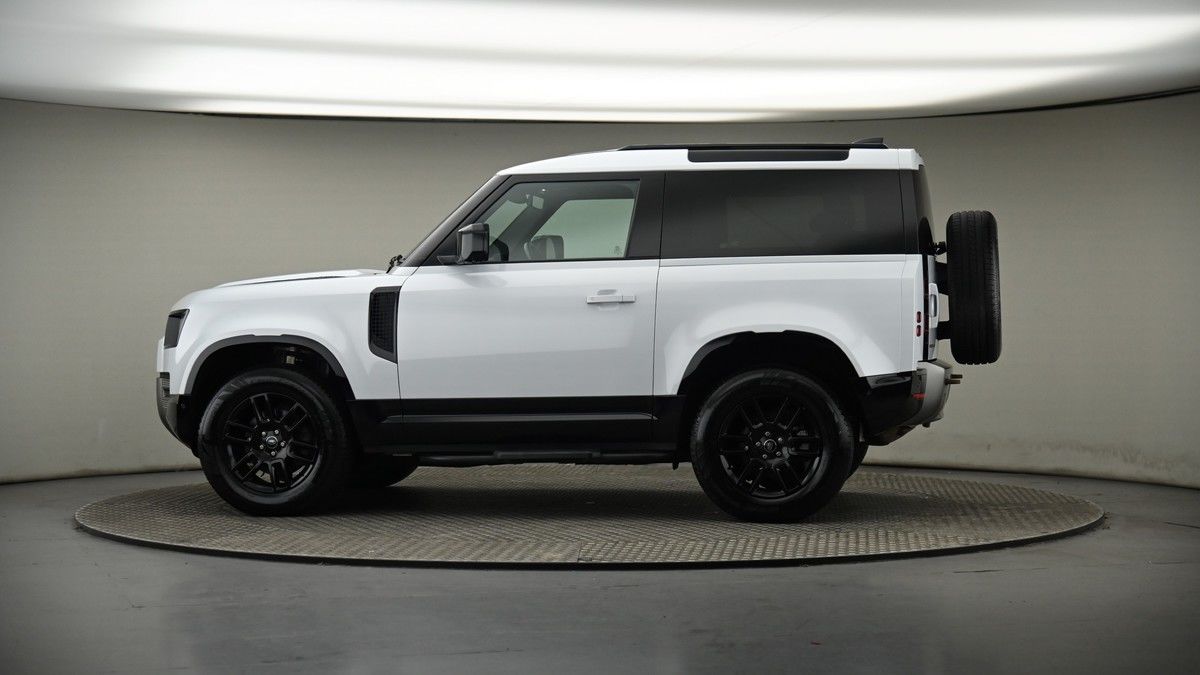 More views of Land Rover Defender 90