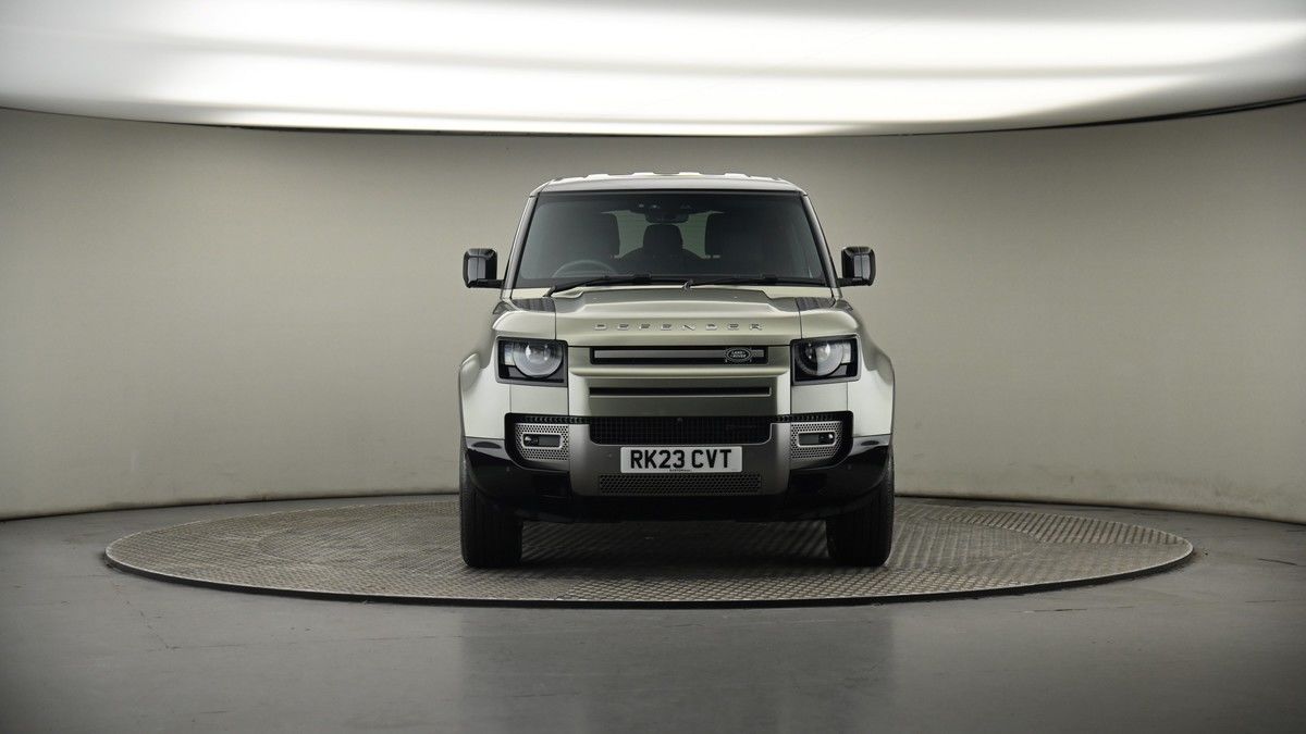 Land Rover Defender 90 Image 18