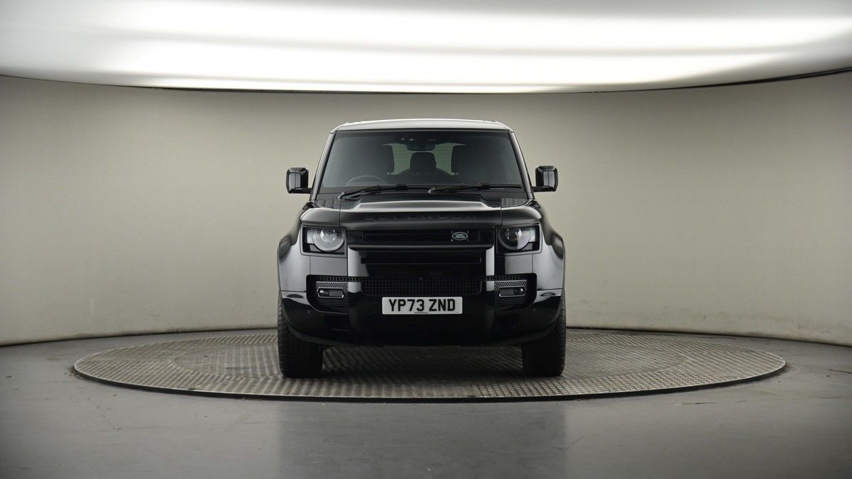 Land Rover Defender 90 Image 18