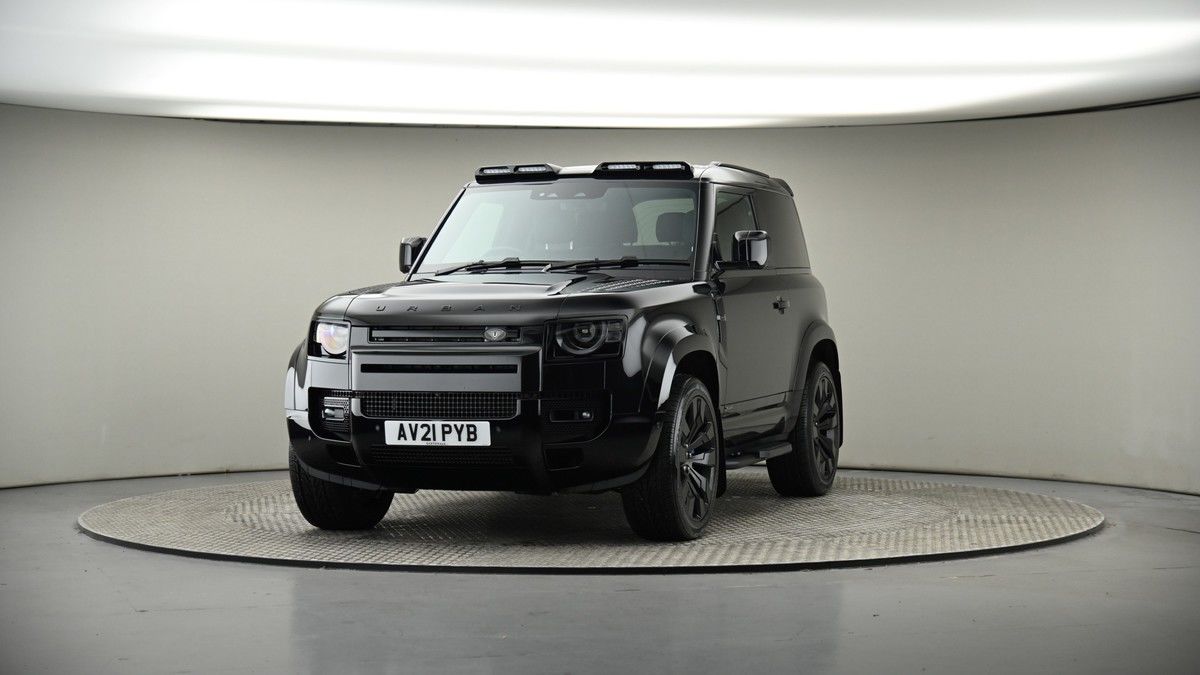 More views of Land Rover Defender 90