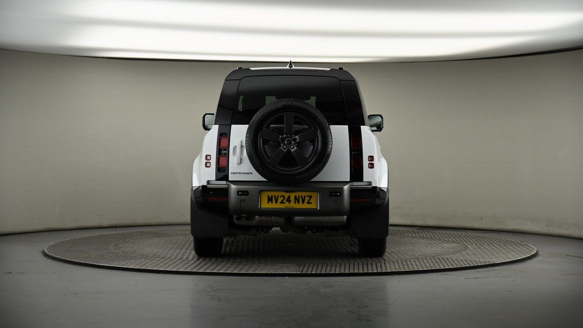 Land Rover Defender 90 Image 17