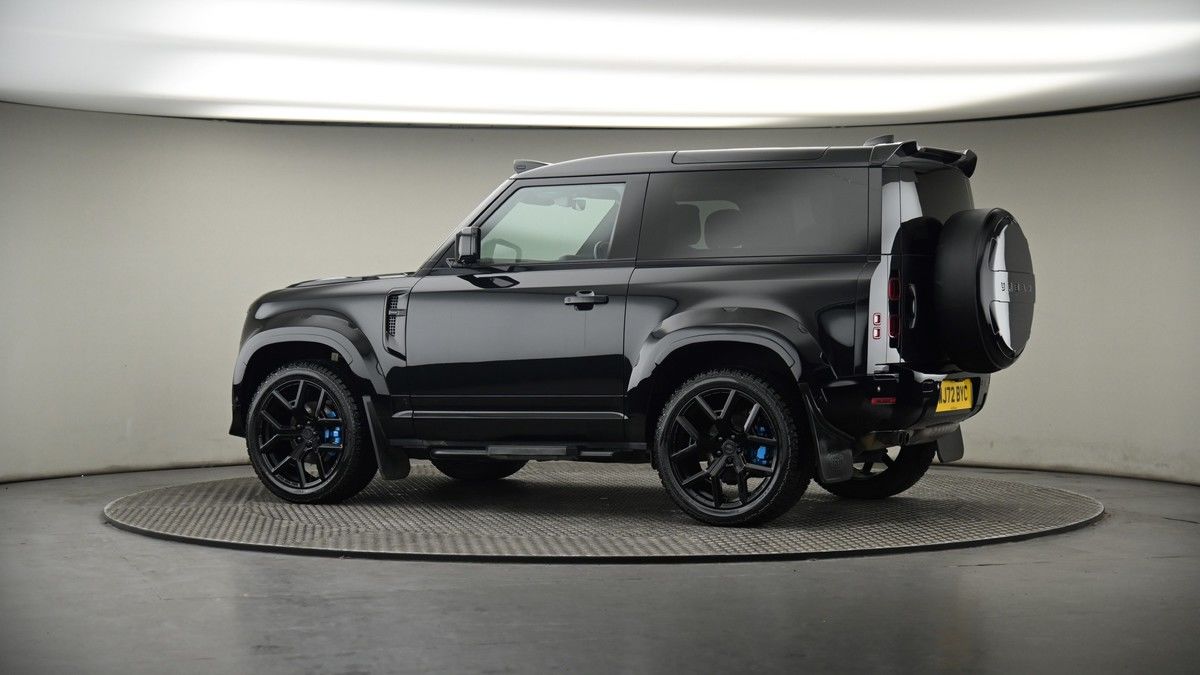 More views of Land Rover Defender 90