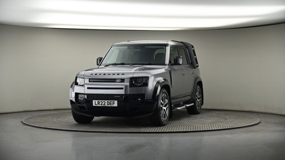 More views of Land Rover Defender 110