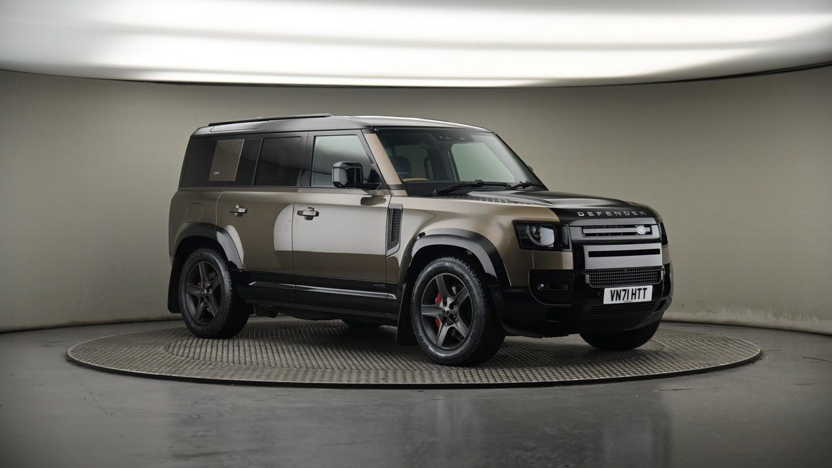 More views of Land Rover Defender 110