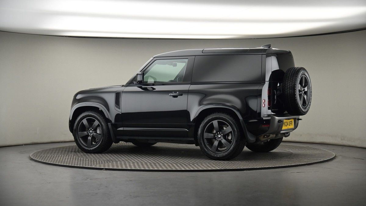 More views of Land Rover Defender 90