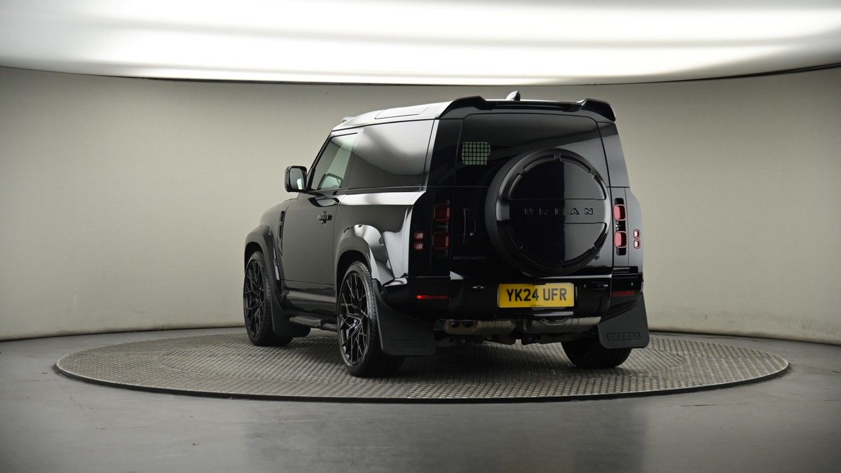 More views of Land Rover Defender 90