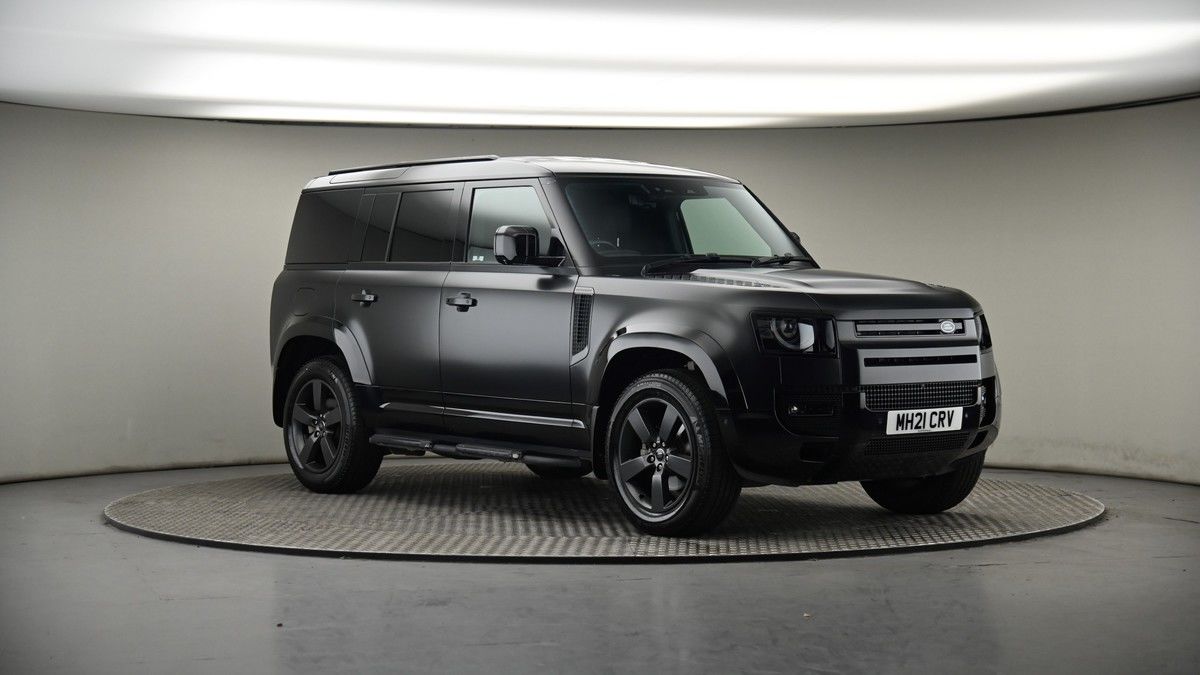 More views of Land Rover Defender 110