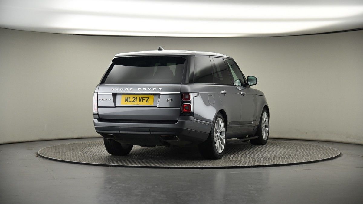 More views of Land Rover Range Rover