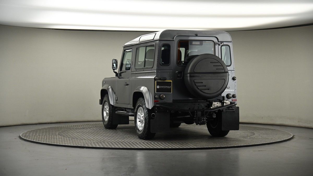 More views of Land Rover Defender 90