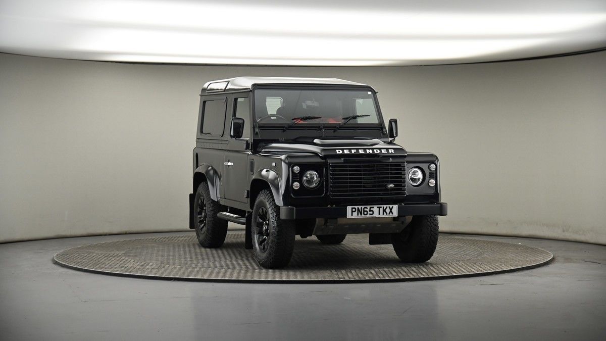 More views of Land Rover Defender 90