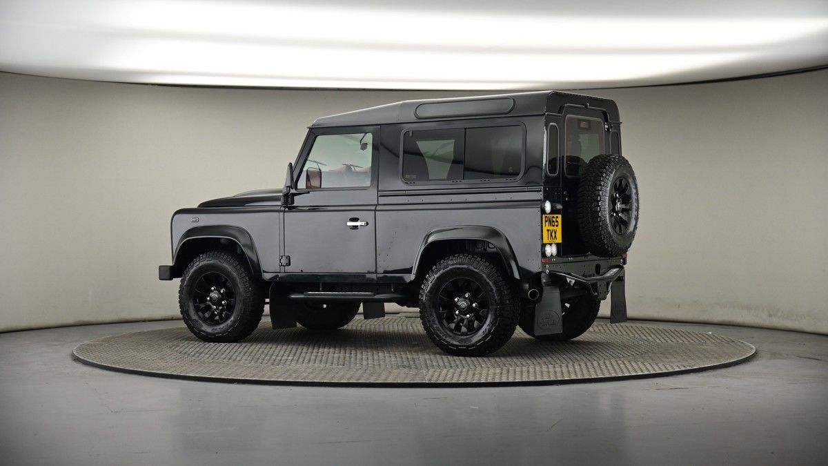 More views of Land Rover Defender 90