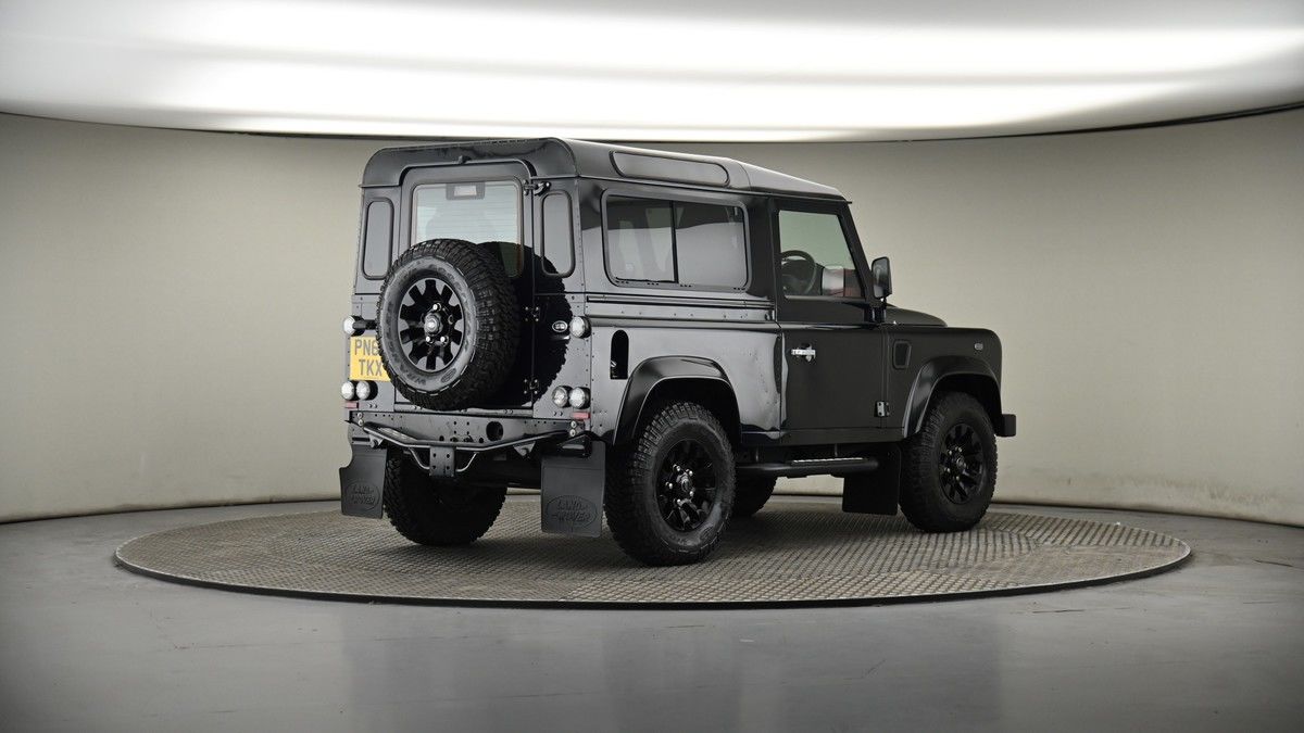 More views of Land Rover Defender 90