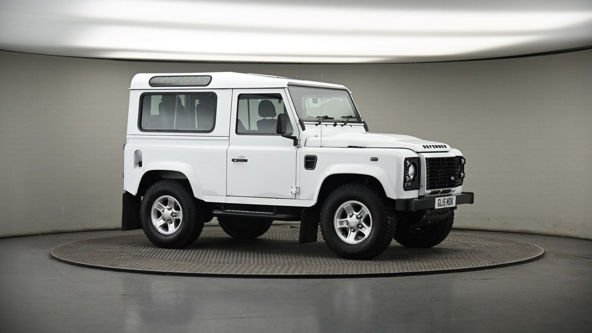 Land Rover Defender 90 Image 6