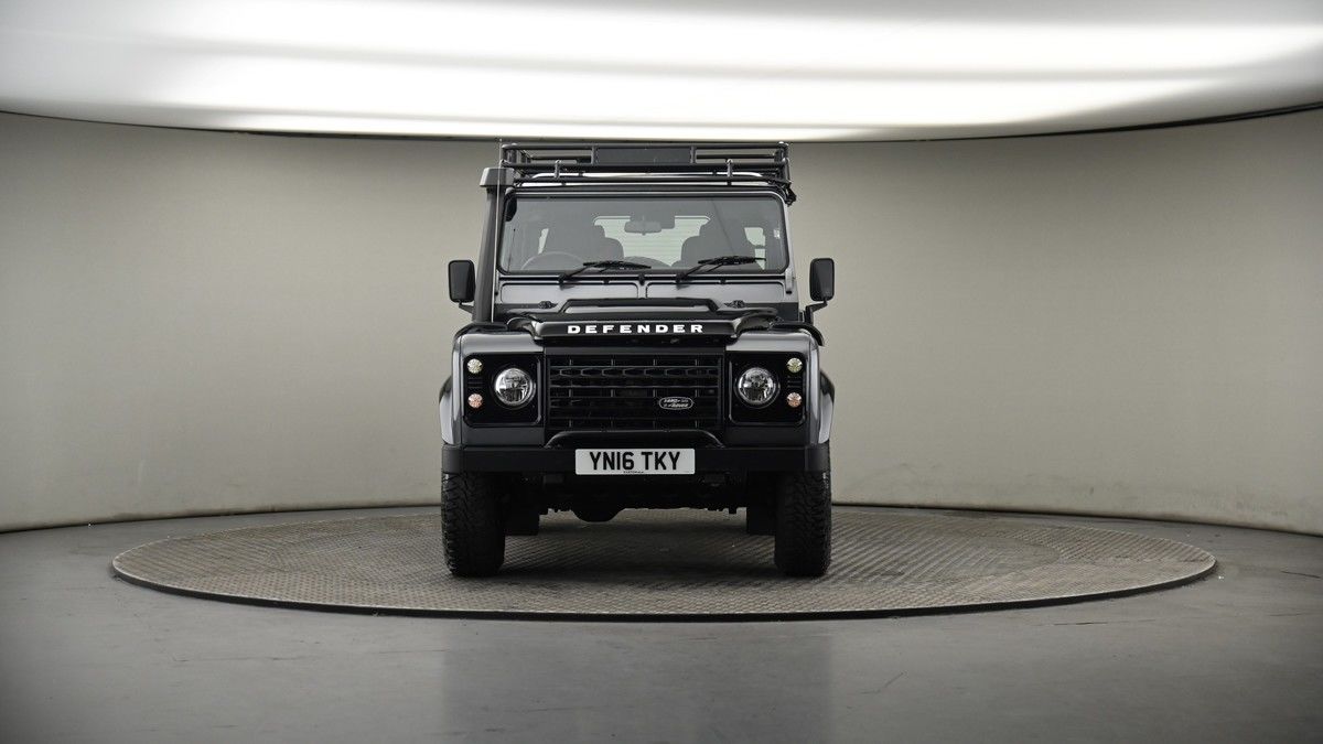 Land Rover Defender 90 Image 18