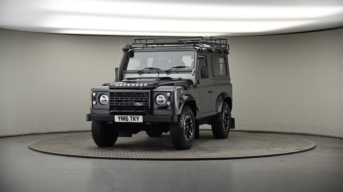 More views of Land Rover Defender 90