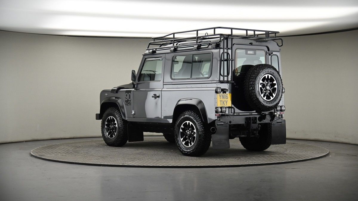 More views of Land Rover Defender 90