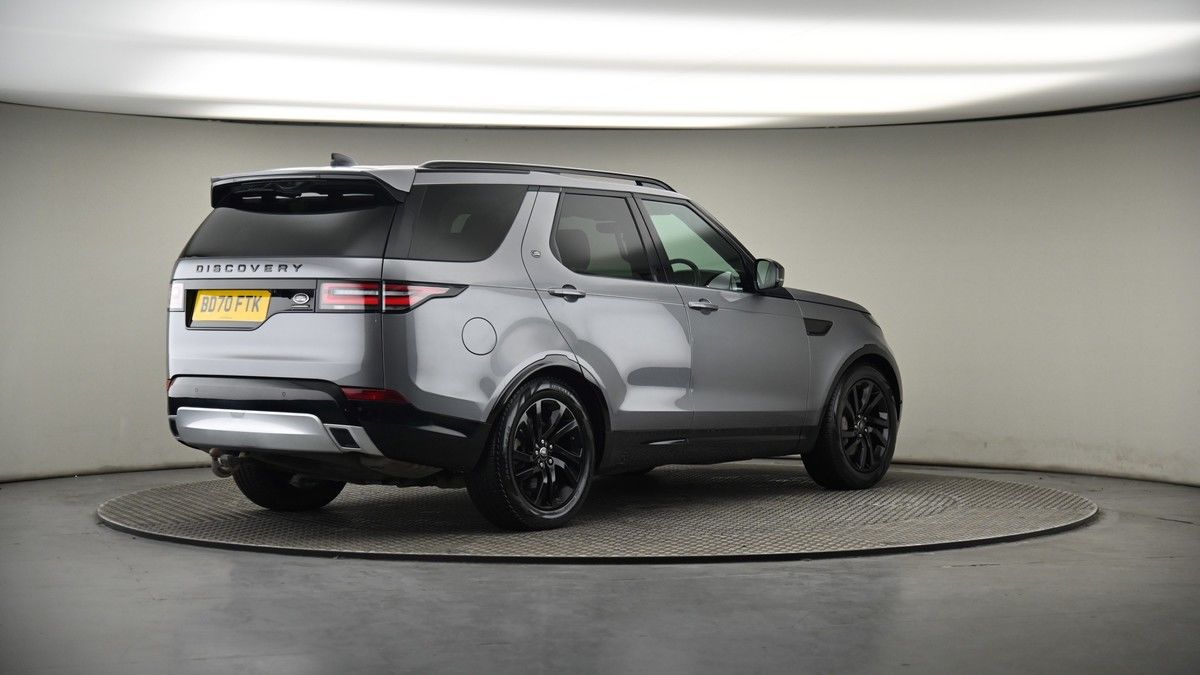 More views of Land Rover Discovery