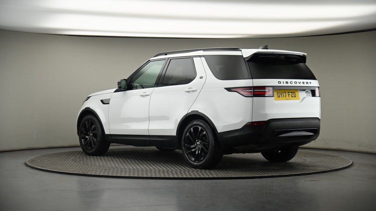 More views of Land Rover Discovery