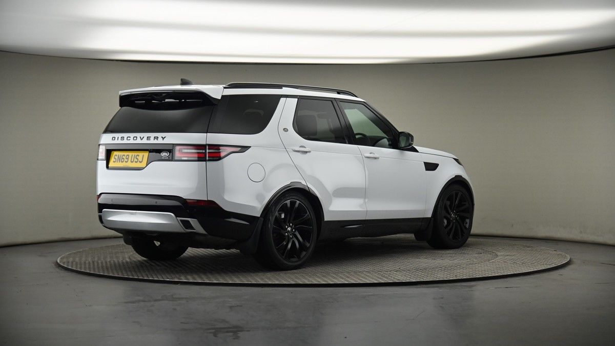 Land Rover Discovery Image 8