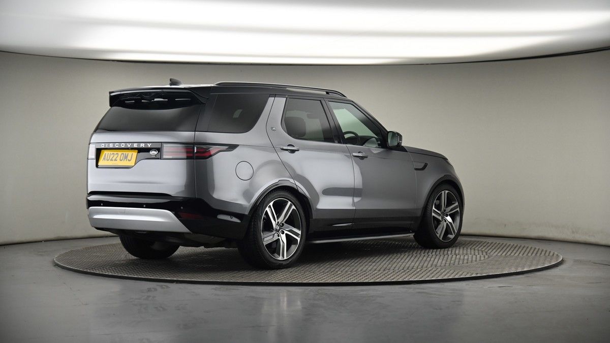 More views of Land Rover Discovery