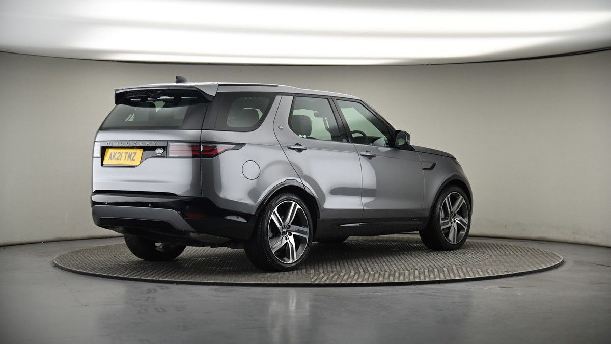 Land Rover Discovery Image 7