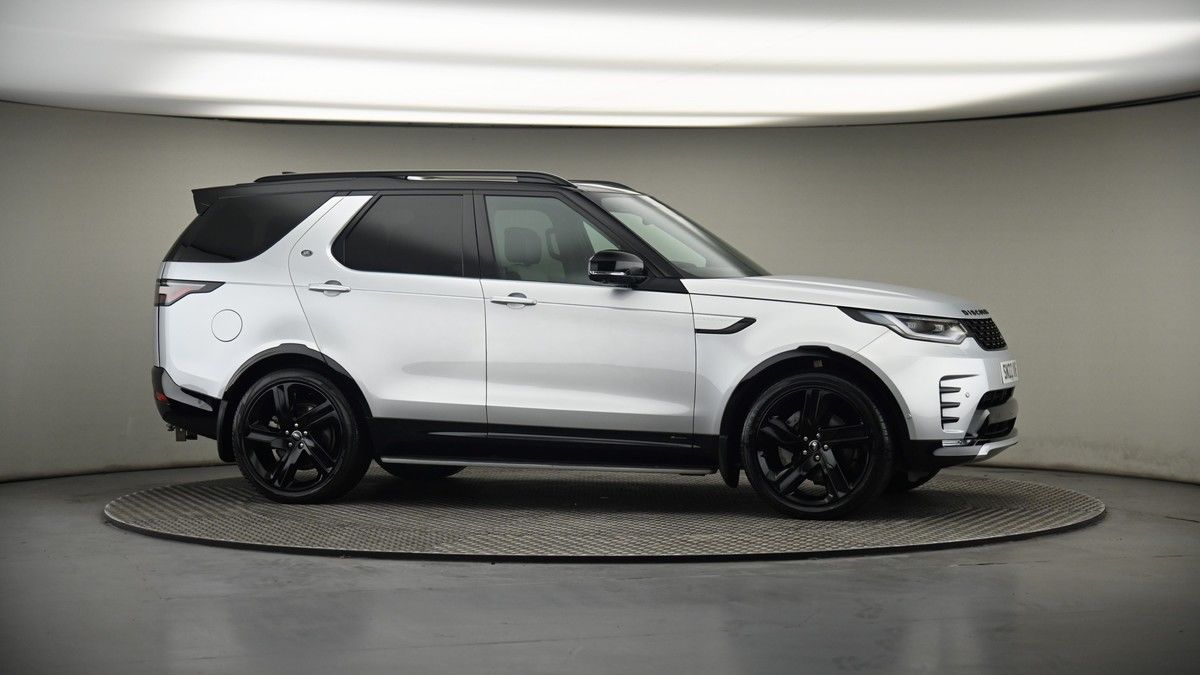 Land Rover Discovery Image 6