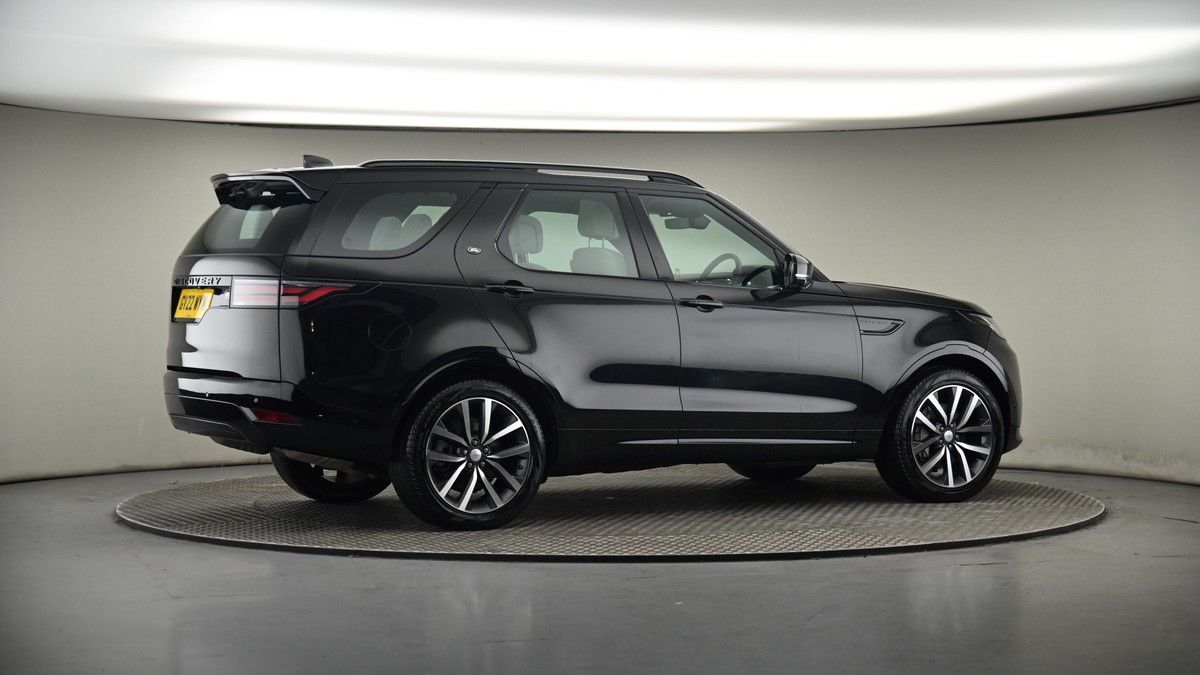 More views of Land Rover Discovery