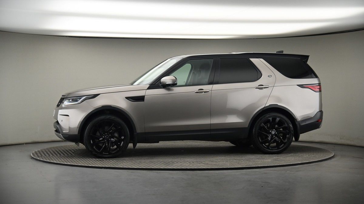 More views of Land Rover Discovery