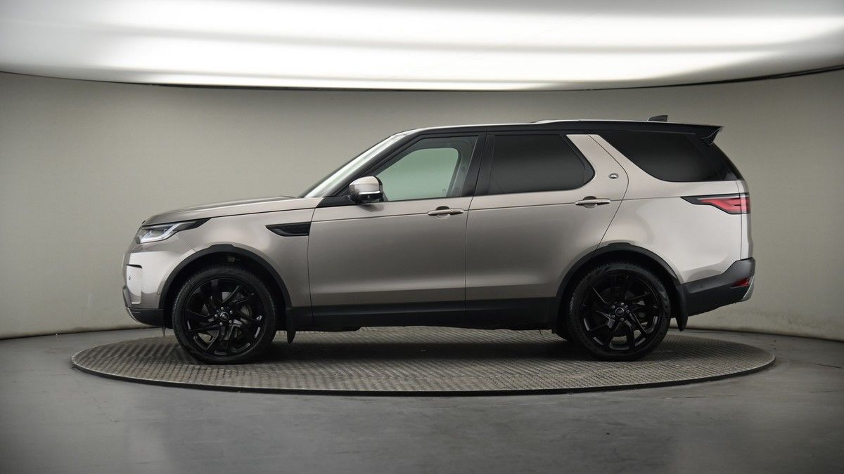 Land Rover Discovery Image 18