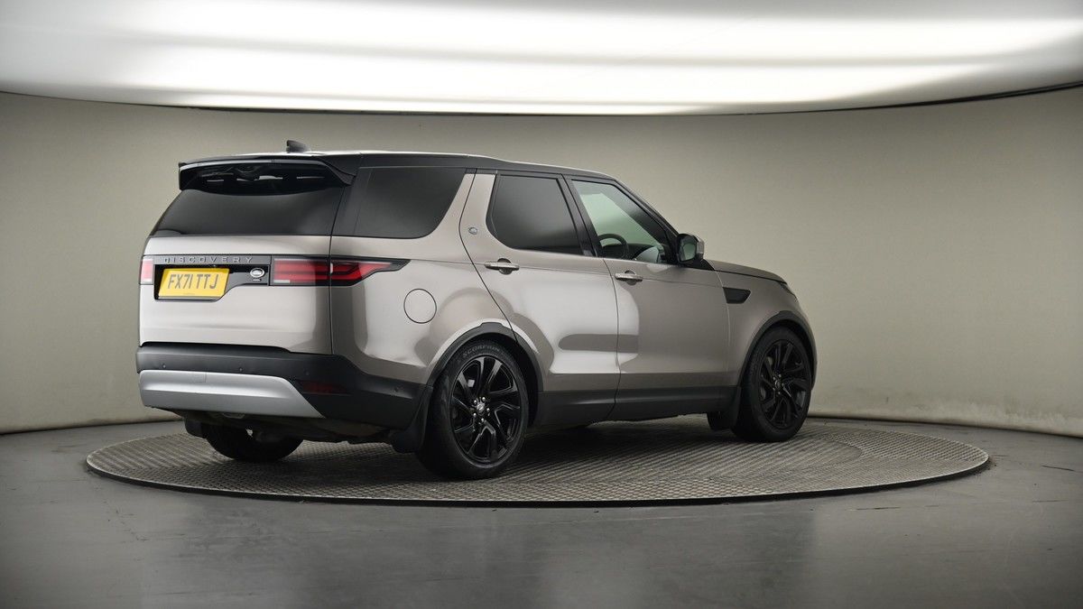 Land Rover Discovery Image 5