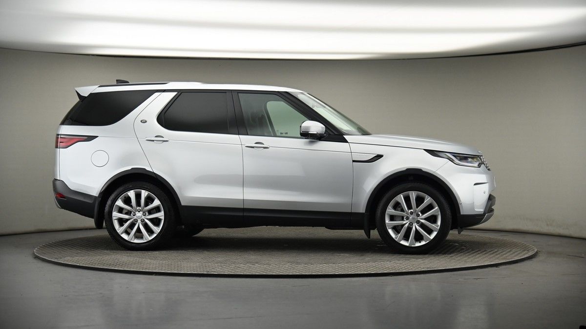 More views of Land Rover Discovery